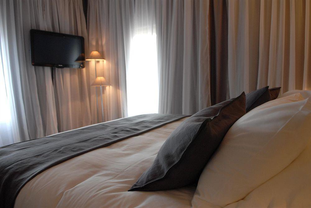 Best Western Hotel De La Breche Ніор Екстер'єр фото
