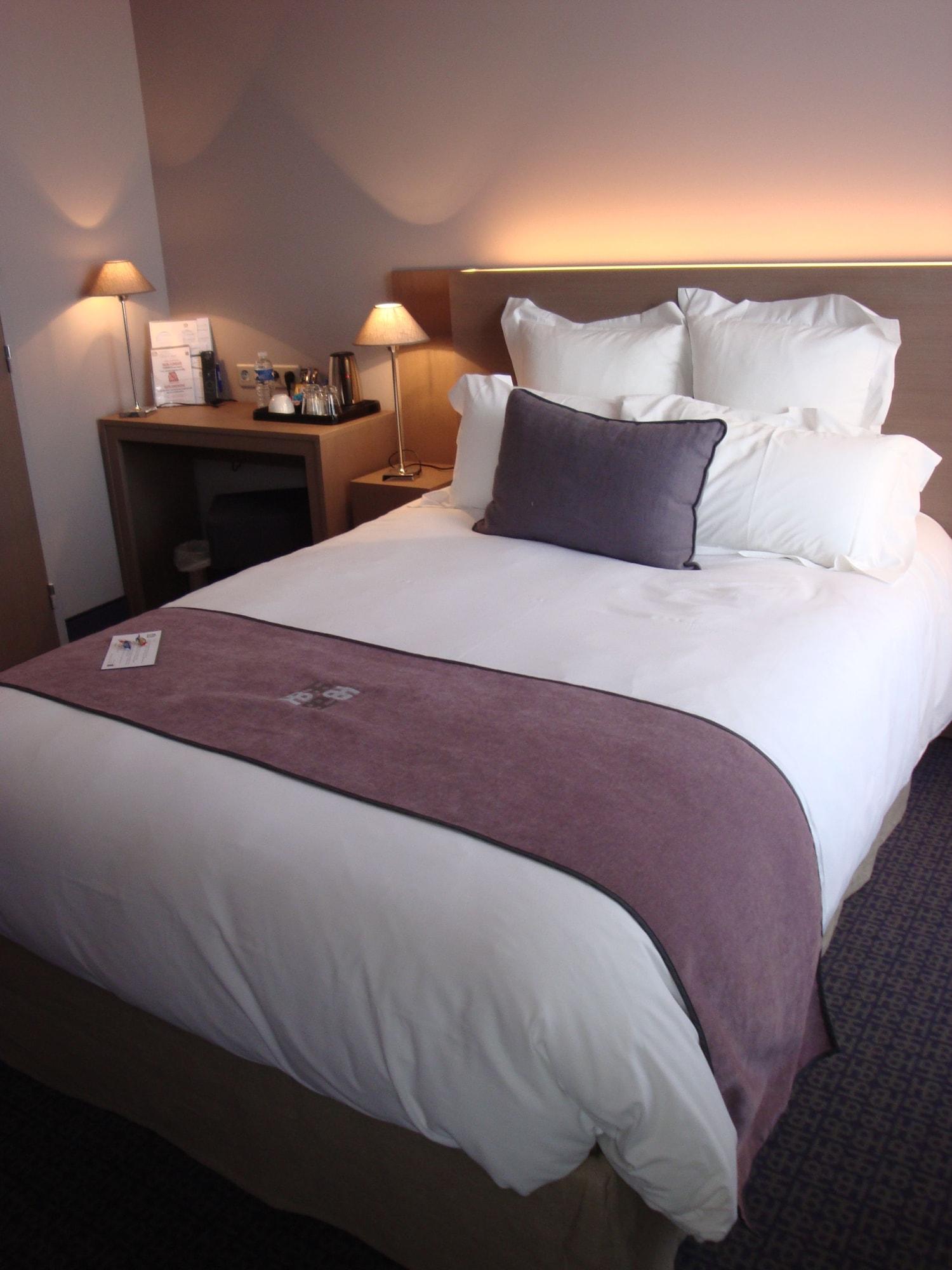 Best Western Hotel De La Breche Ніор Екстер'єр фото