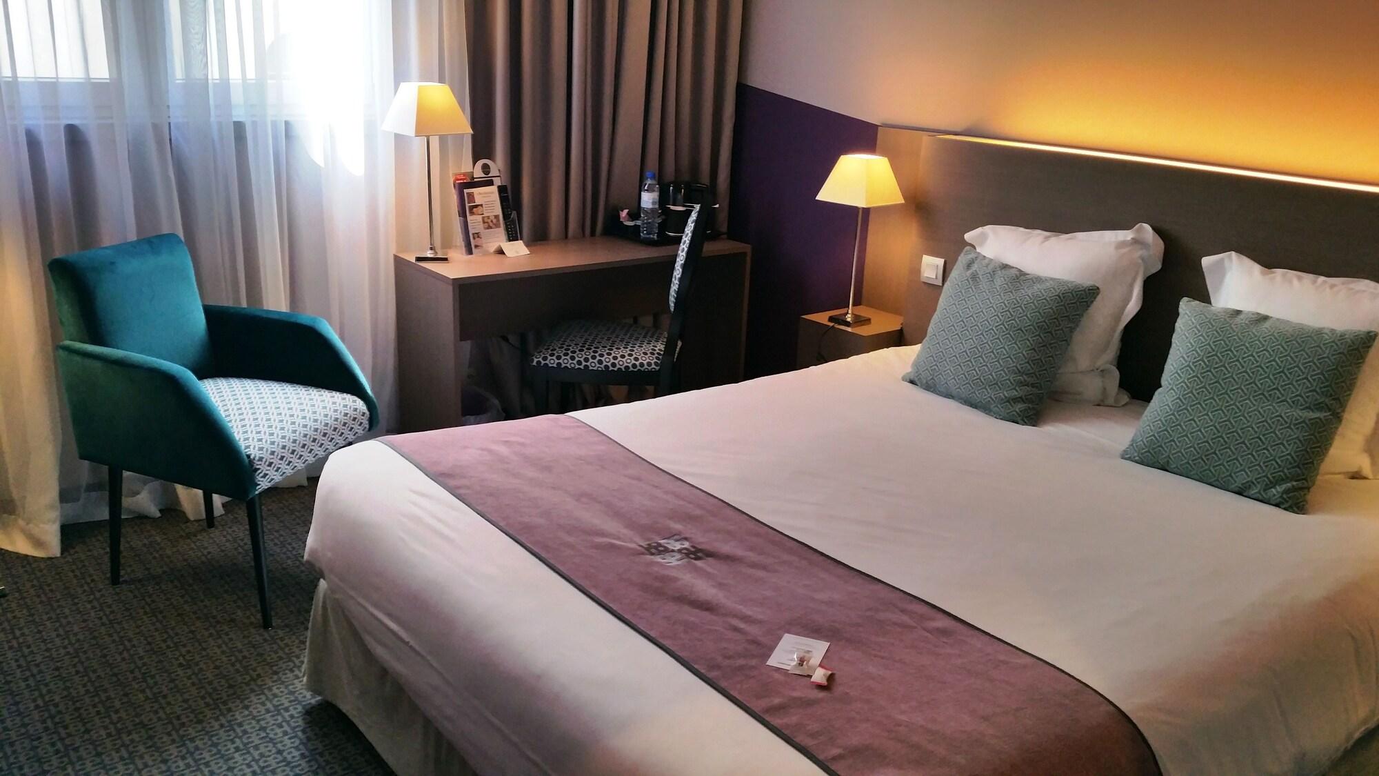 Best Western Hotel De La Breche Ніор Екстер'єр фото