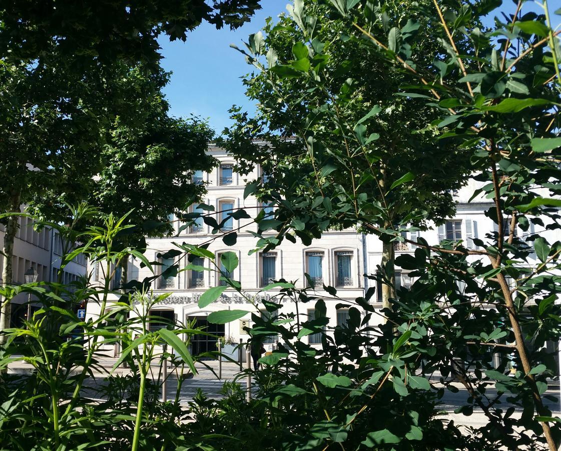 Best Western Hotel De La Breche Ніор Екстер'єр фото